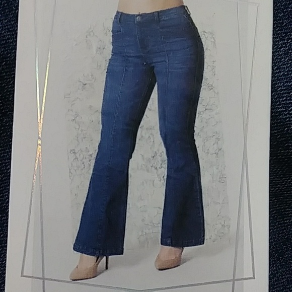 Gemma Rae Jeans - Picture 2 of 7